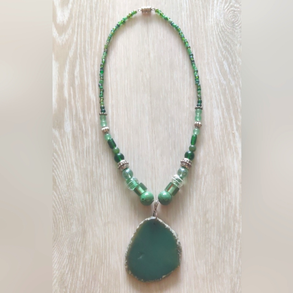 Green Beaded Necklace with Pendant